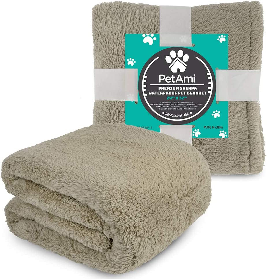 Fluffy Waterproof Dog Blanket Fleece | Soft Warm Pet Fleece Throw for Large Dogs and Cats | Fuzzy Plush Sherpa Throw Furniture Protector Sofa Couch Bed